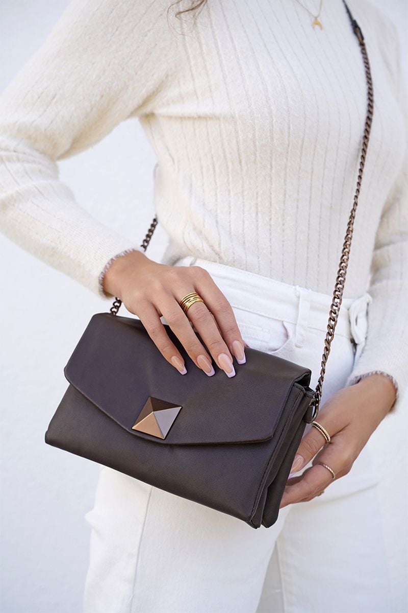 Hnedá crossbody kabelka 2-61112